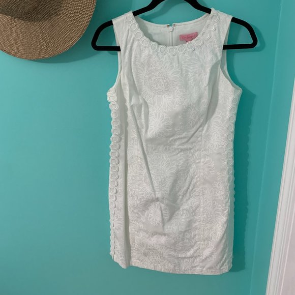 Lilly Pulitzer Dresses & Skirts - White Lily Pulitzer Dress Size 6